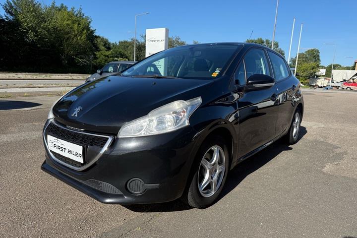 undefined Peugeot 208 fra 2012