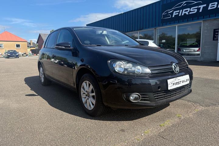 undefined VW Golf fra 2011 set udefra