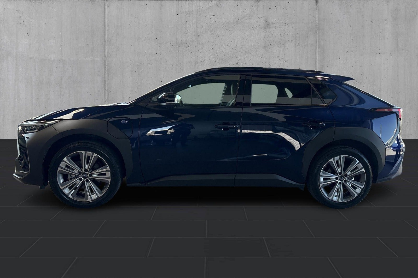 Blå Subaru Solterra fra 2024
