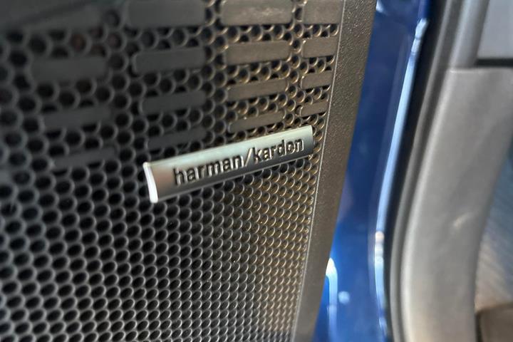 Blå Subaru Solterra fra 2024