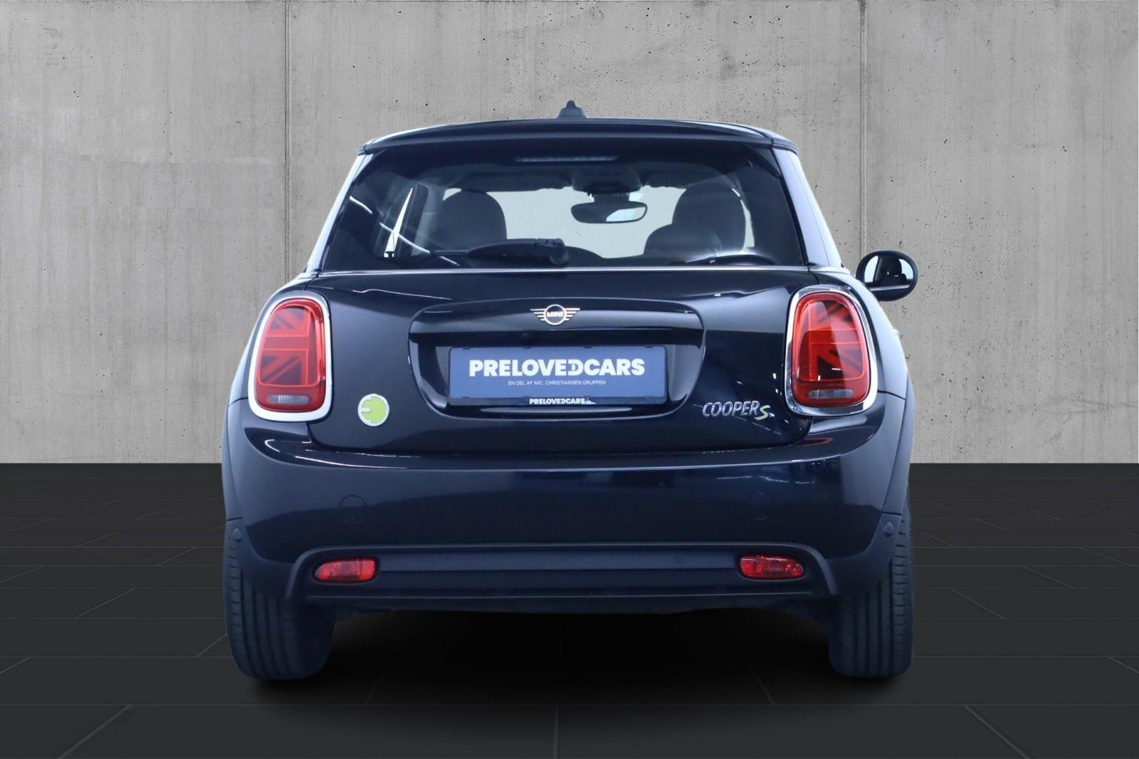 Sort Mini Cooper SE fra 2023