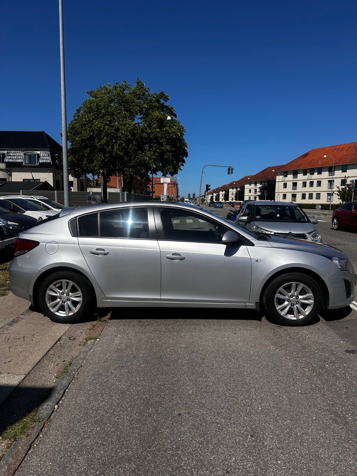 Sølv Chevrolet Cruze fra 2013