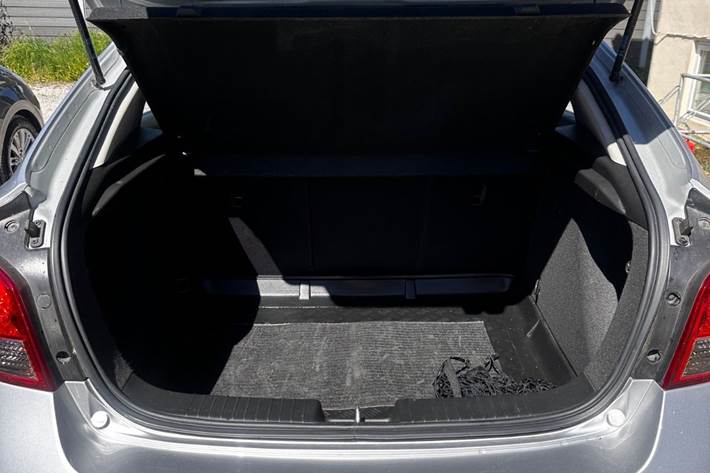 Sølv Chevrolet Cruze fra 2013
