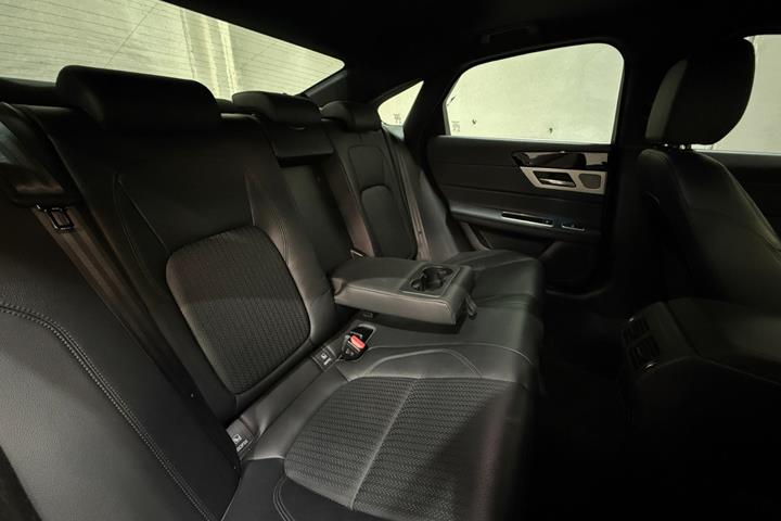 undefined Jaguar XF fra 2018