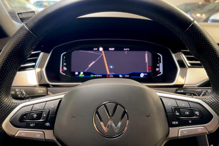 undefined VW Passat fra 2020