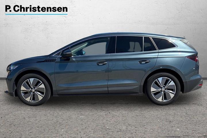 Grå Skoda Enyaq fra 2022