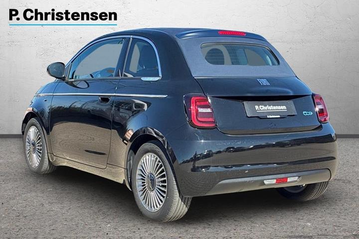 Sort Fiat 500e fra 2023
