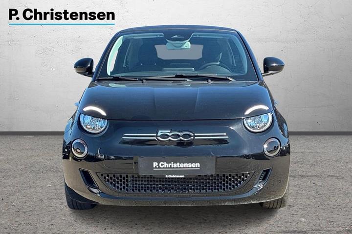 Sort Fiat 500e fra 2023
