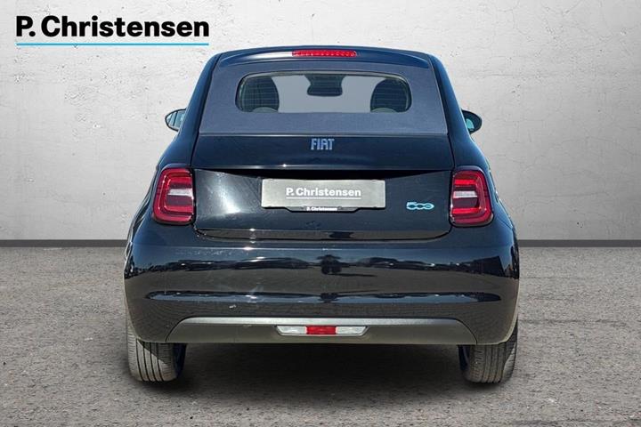 Sort Fiat 500e fra 2023