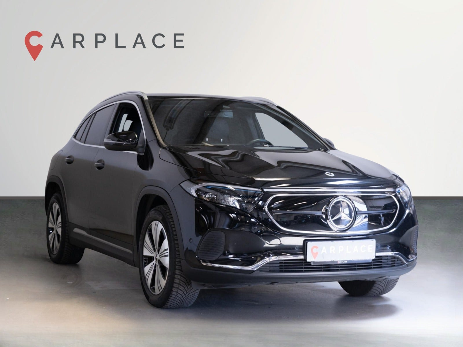 Sort Mercedes EQA250 fra 2023