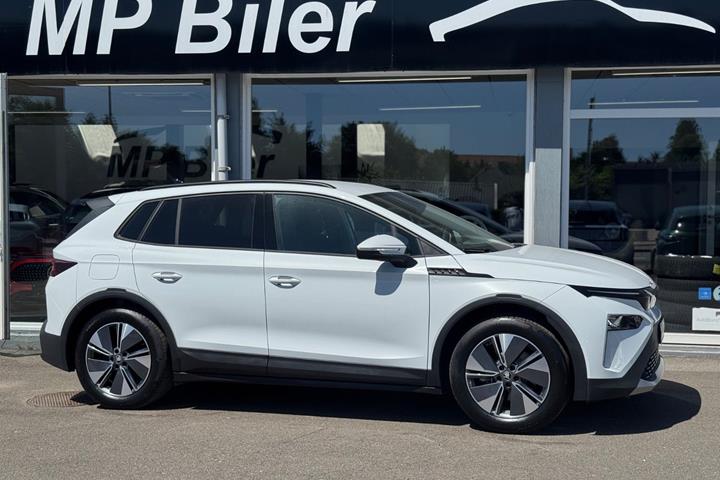Hvid Skoda Elroq fra 2025