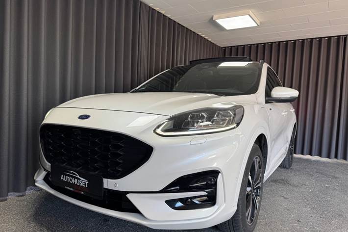 Hvid Ford Kuga fra 2022