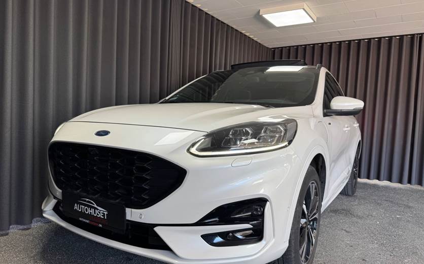 Ford Kuga 2,5 PHEV ST-Line X CVT