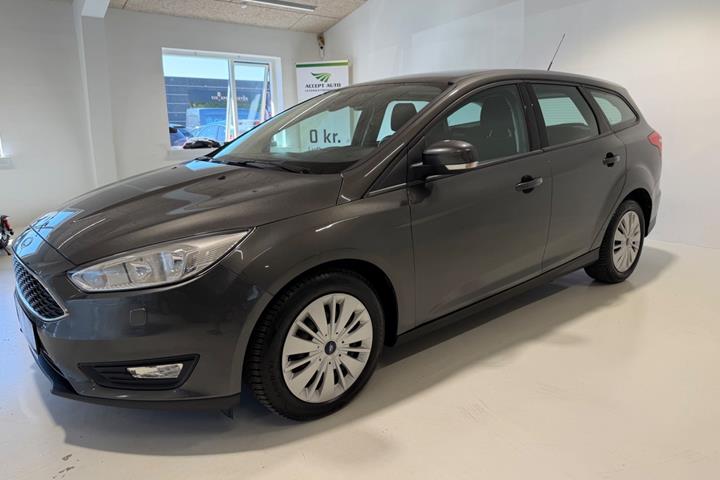 Grå Ford Focus fra 2016