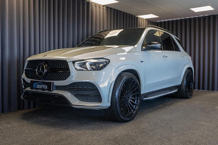 Hvid Mercedes GLE350 de fra 2020