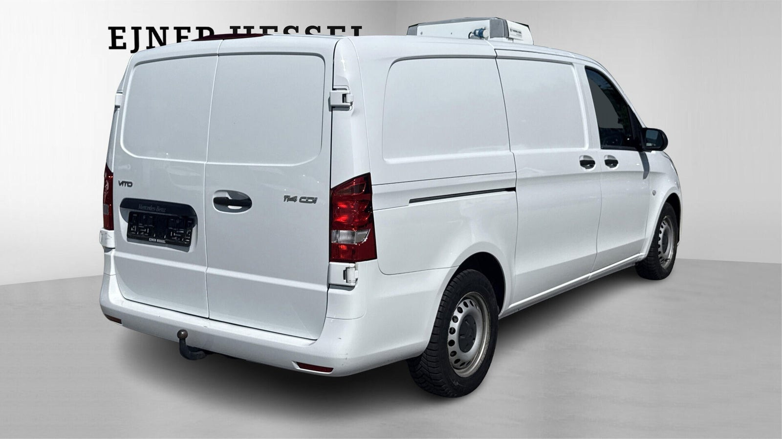 Hvid Mercedes Vito 114 fra 2021
