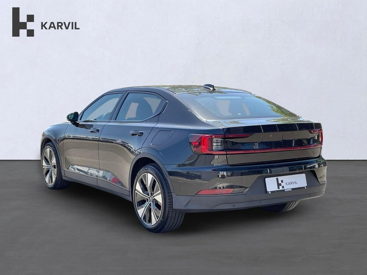 Sort Polestar 2 fra 2023