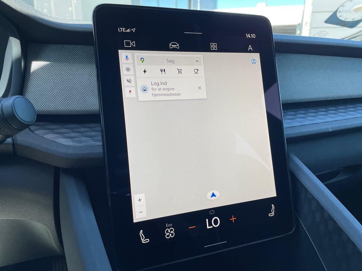Sort Polestar 2 fra 2023