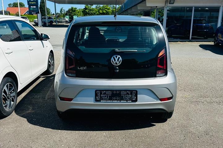 Grå VW UP! fra 2018