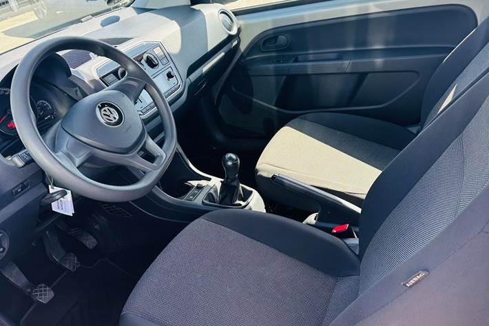 Grå VW UP! fra 2018