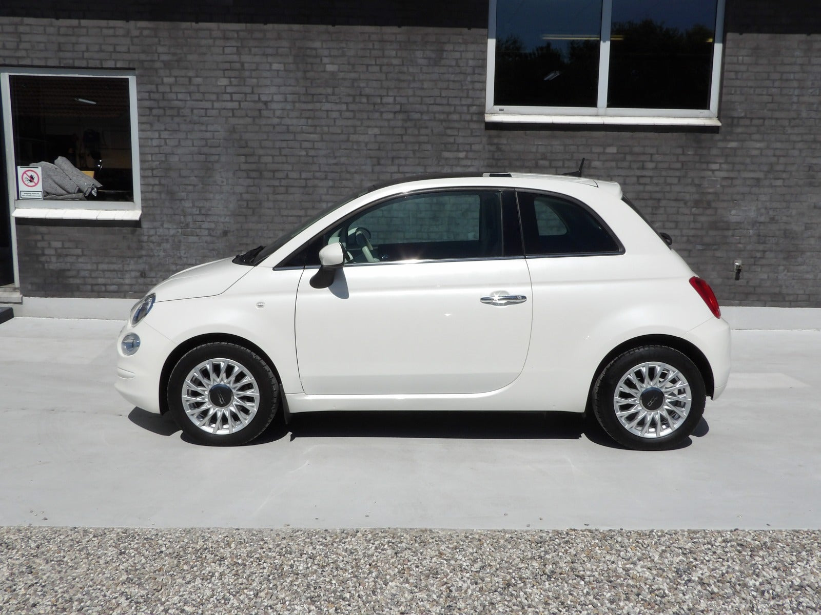 Hvid Fiat 500 fra 2018