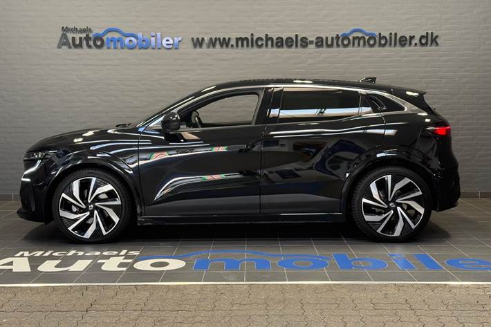 Sort Renault Megane E-Tech fra 2024