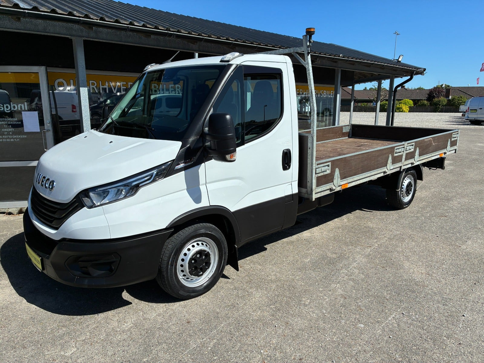 Hvid Iveco Daily fra 2023