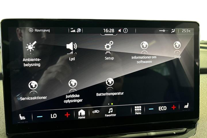 Sort Skoda Enyaq fra 2021