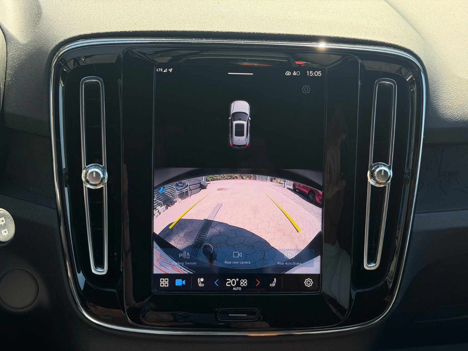 Sort Volvo XC40 fra 2023