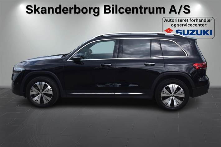 Sort Mercedes EQB 250 fra 2023
