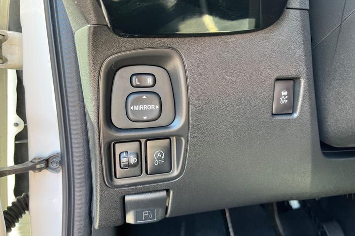Hvid Toyota Aygo fra 2016
