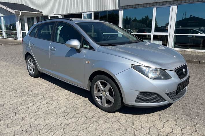 Grå Seat Ibiza fra 2011
