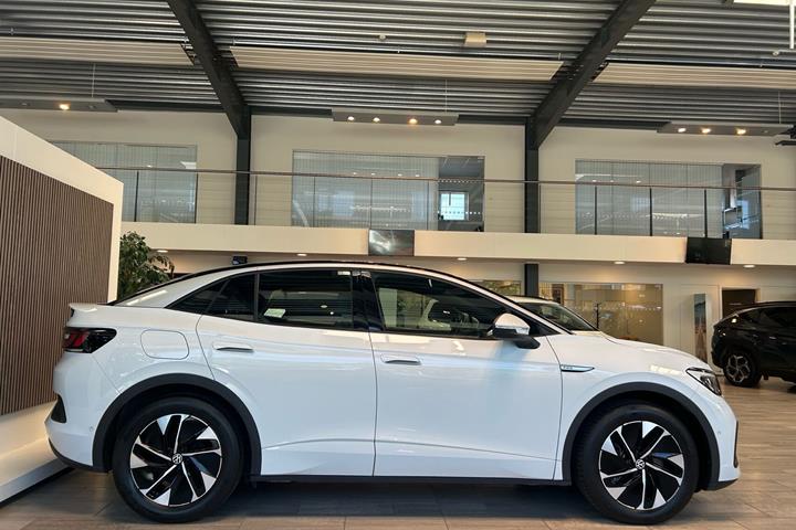 Hvid VW ID.5 fra 2022