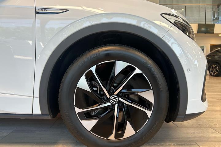 Hvid VW ID.5 fra 2022