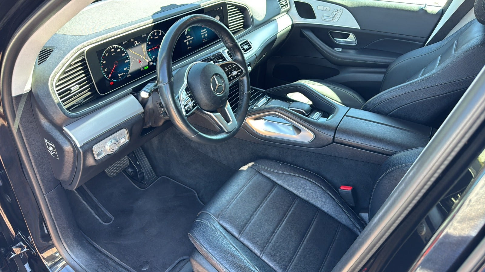 Sort Mercedes GLE350 de fra 2022