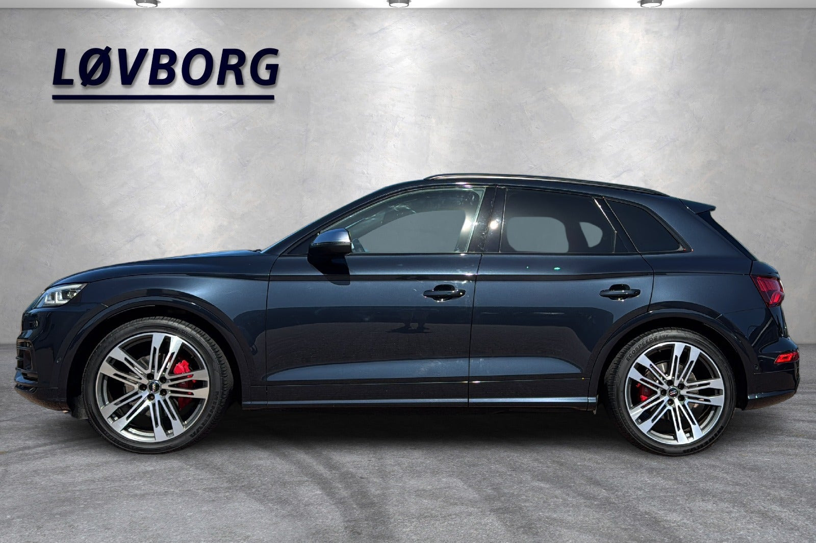 Blå Audi SQ5 fra 2017