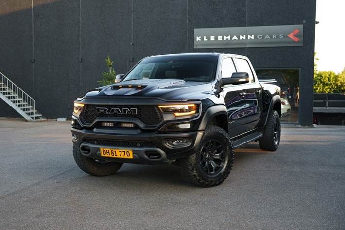 Sort Dodge RAM 1500 fra 2021