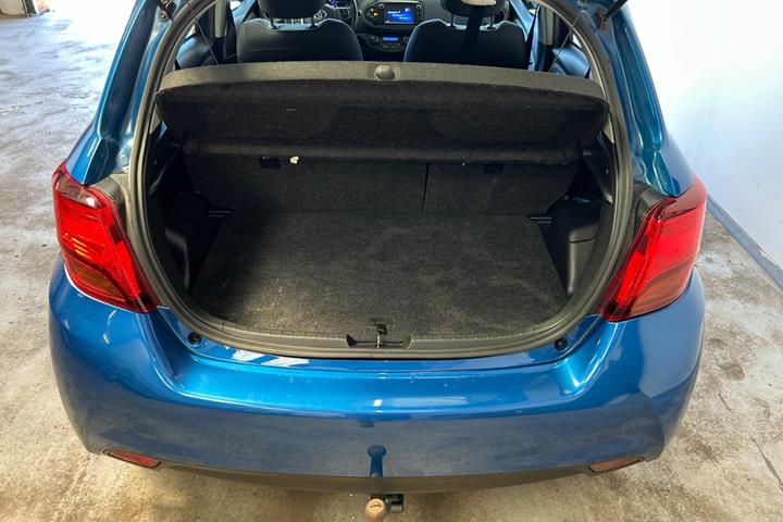 undefined Toyota Yaris fra 2015