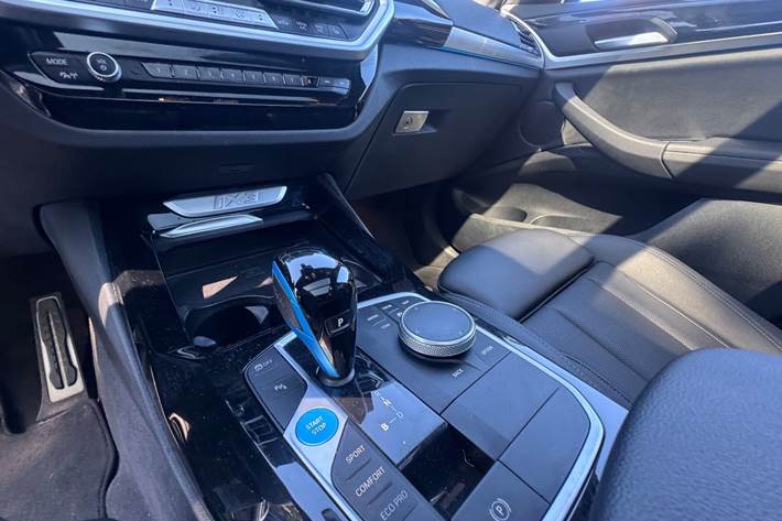 undefined BMW iX3 fra 2022