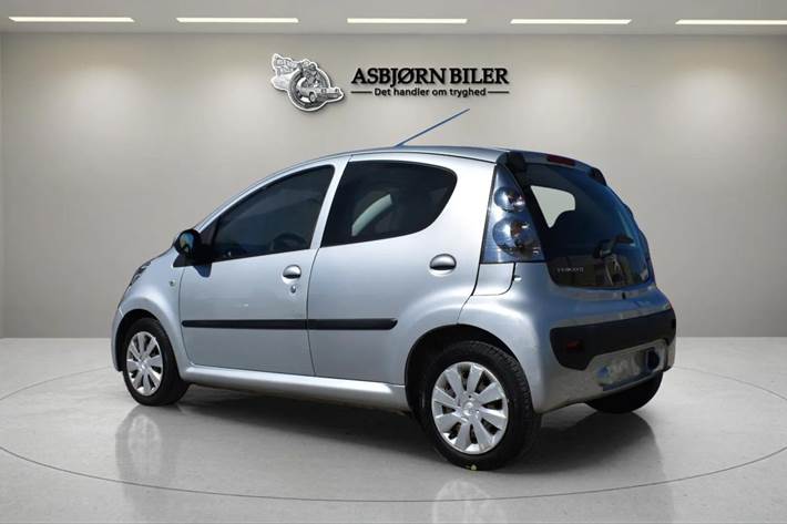 undefined Peugeot 107 fra 2007