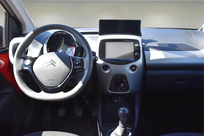 Rød Citroën C1 fra 2016