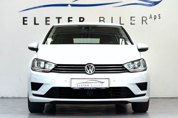 Hvid VW Golf Sportsvan fra 2016