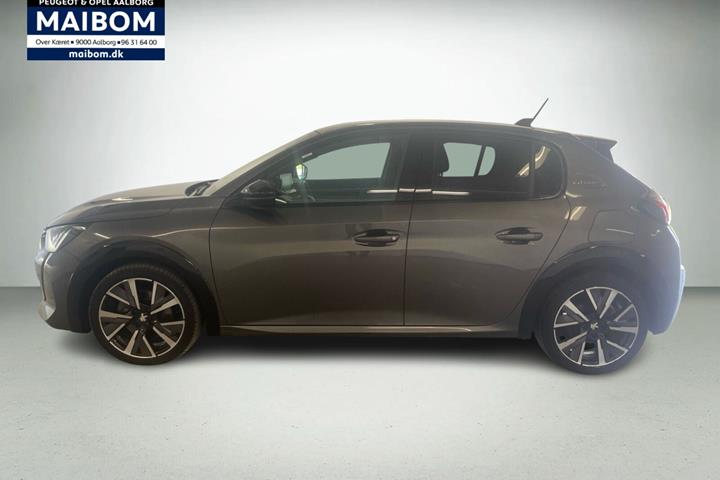 Sølv Peugeot 208 fra 2020