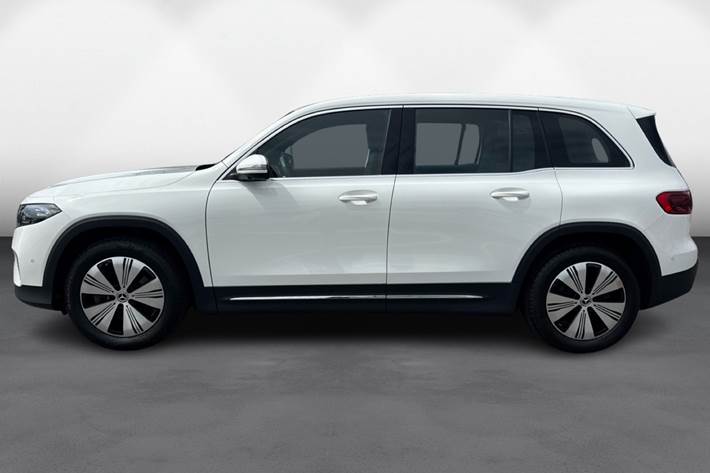 Hvid Mercedes EQB250+ fra 2025