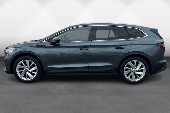 Grå Skoda Enyaq fra 2021