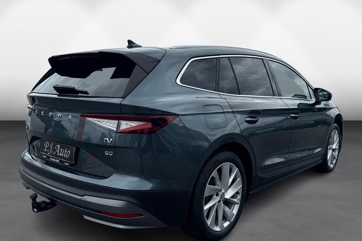 Grå Skoda Enyaq fra 2021