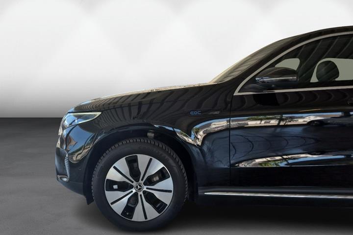 Sort Mercedes EQC400 fra 2020