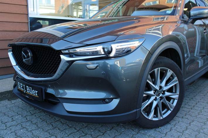 Grå Mazda CX-5 fra 2017
