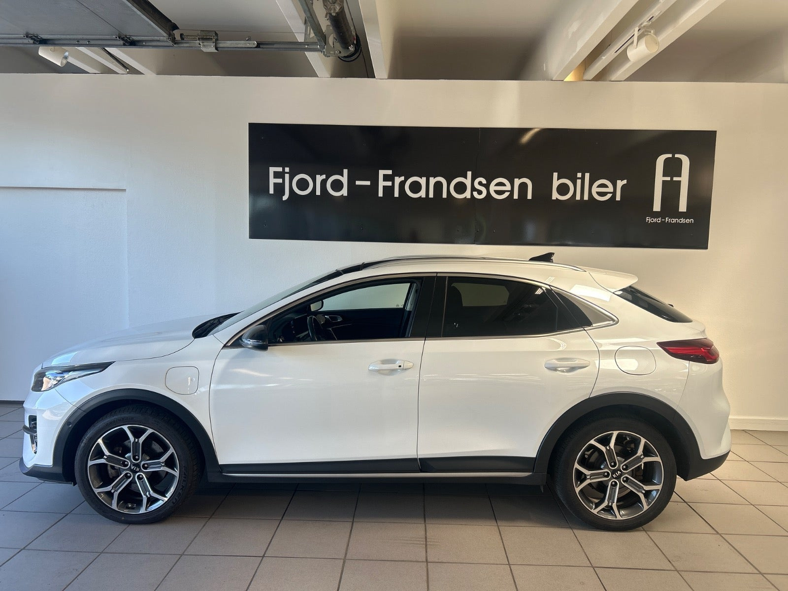 Hvid Kia XCeed fra 2020