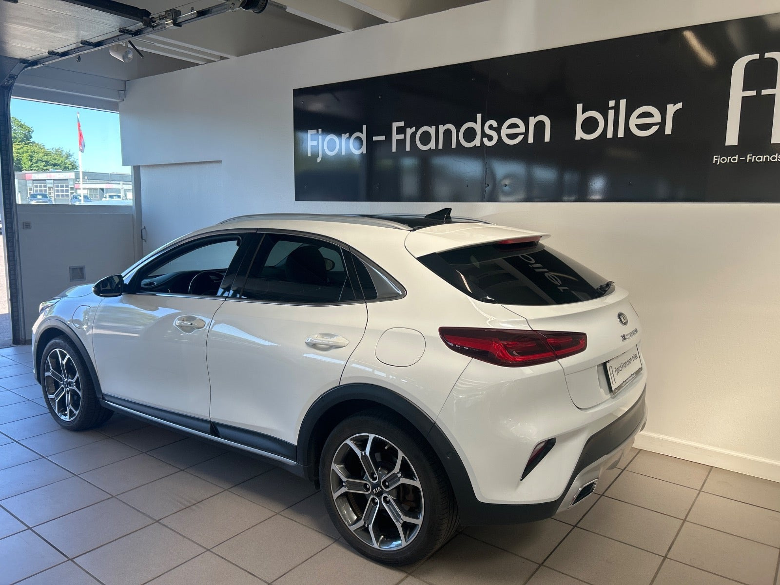 Hvid Kia XCeed fra 2020